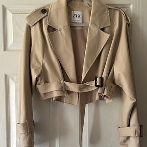 Zara Women's Tan Cropped Trench Coat S
